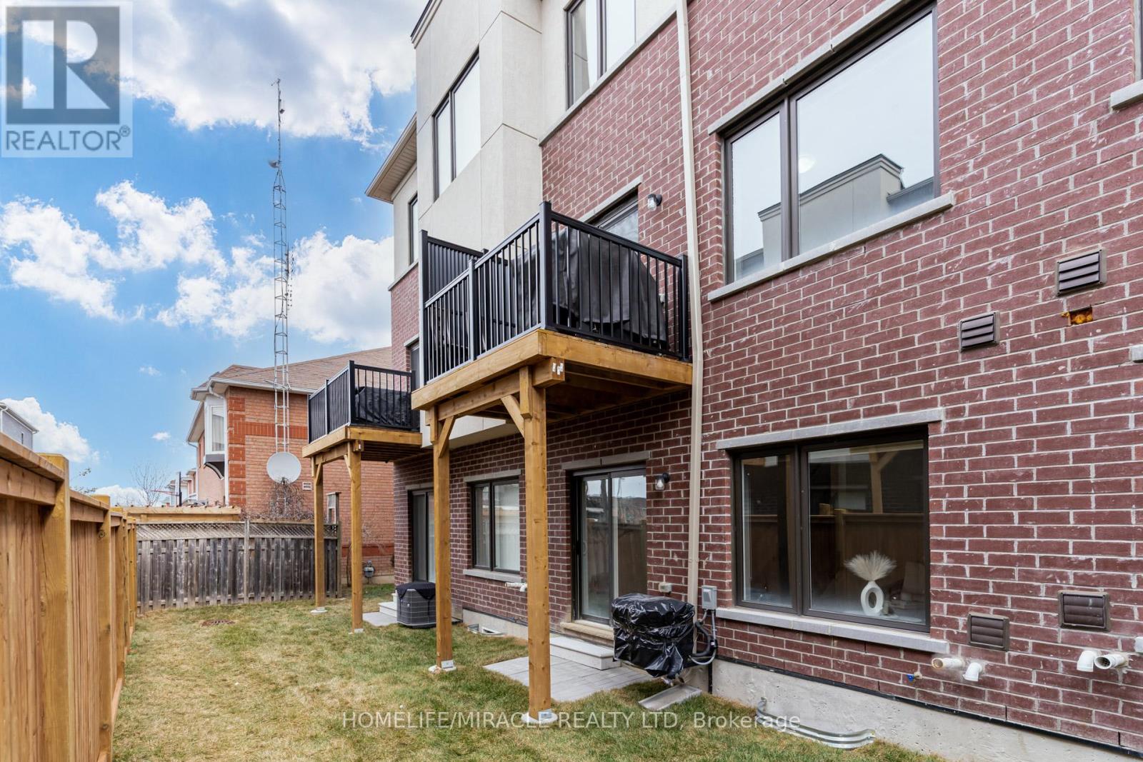 18 Queensland Crescent, Caledon, Ontario  L7E 2E1 - Photo 43 - W13005008