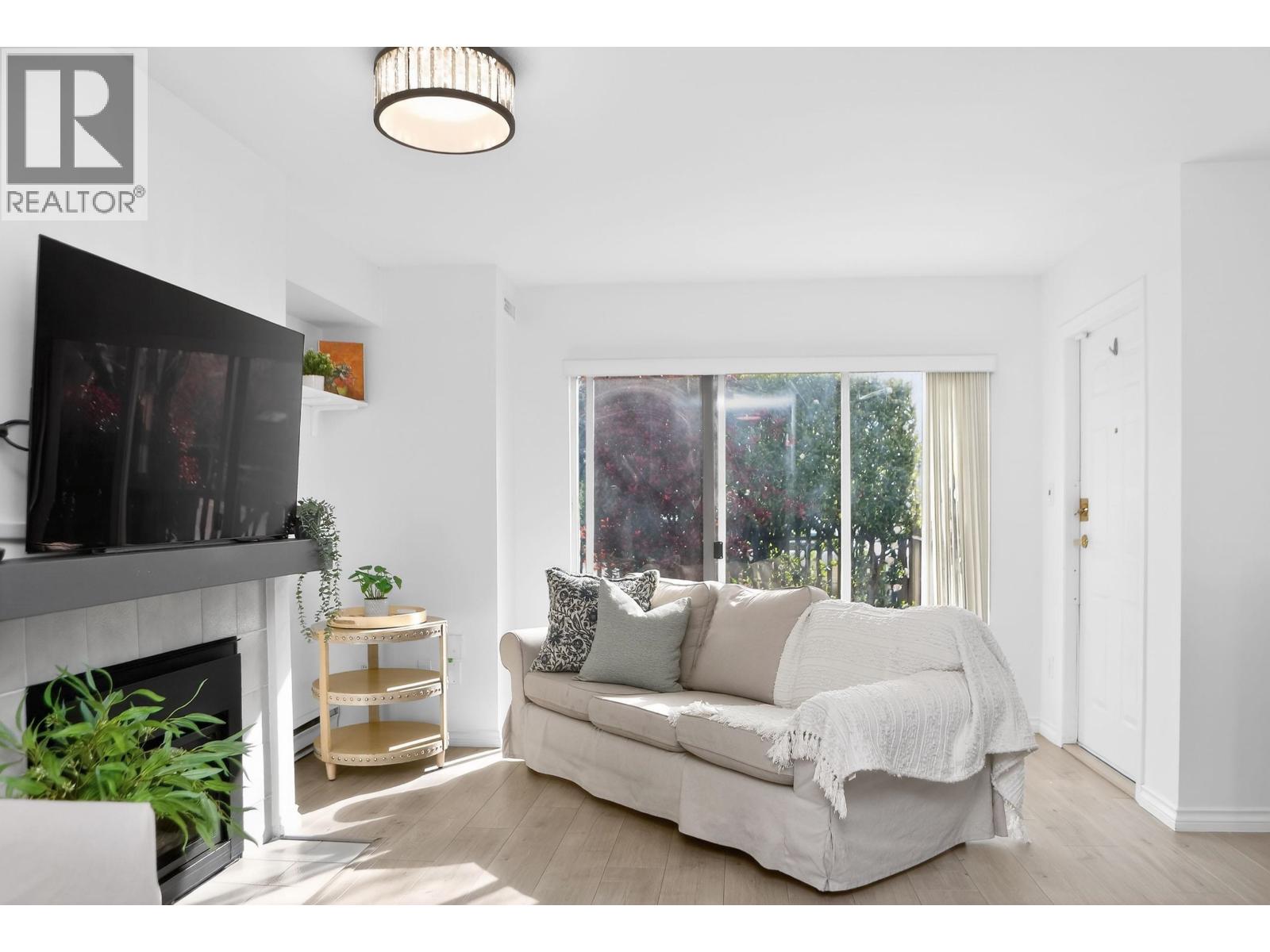 109 2211 No. 4 Road, Richmond, British Columbia  V6X 3X1 - Photo 4 - R3107240