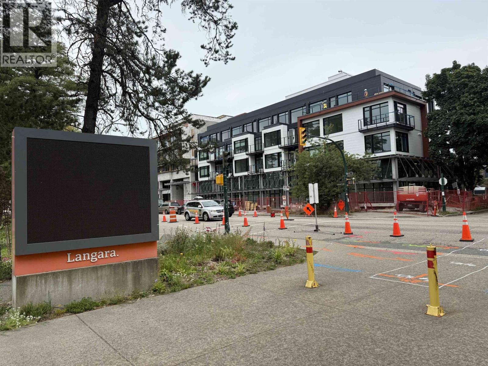 113 W 49th Avenue, Vancouver, British Columbia V5Y 2Z7 - Photo 4 - C8077874