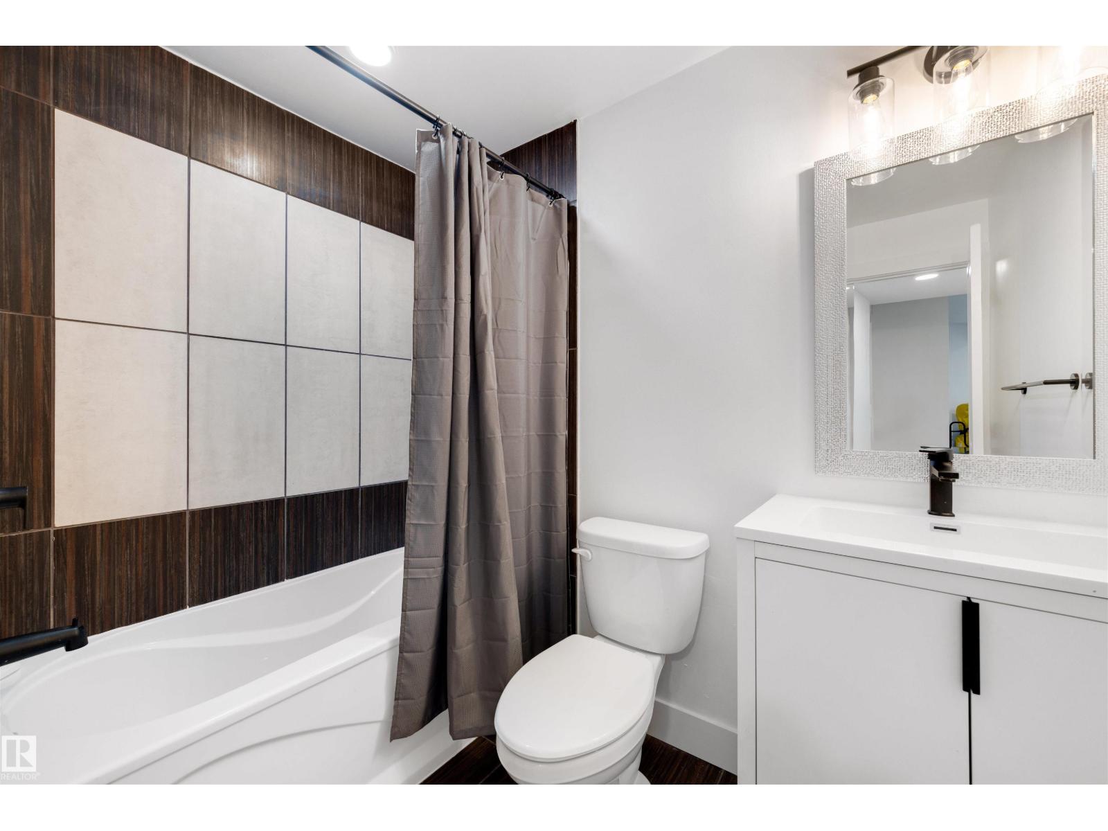 1322 Malone Pl Nw, Edmonton, Alberta  T6R 0G6 - Photo 21 - E4482503