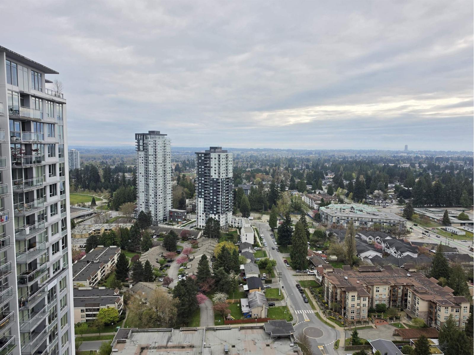 3008 13308 Central Avenue, Surrey, British Columbia  V3T 0M4 - Photo 3 - R3099553