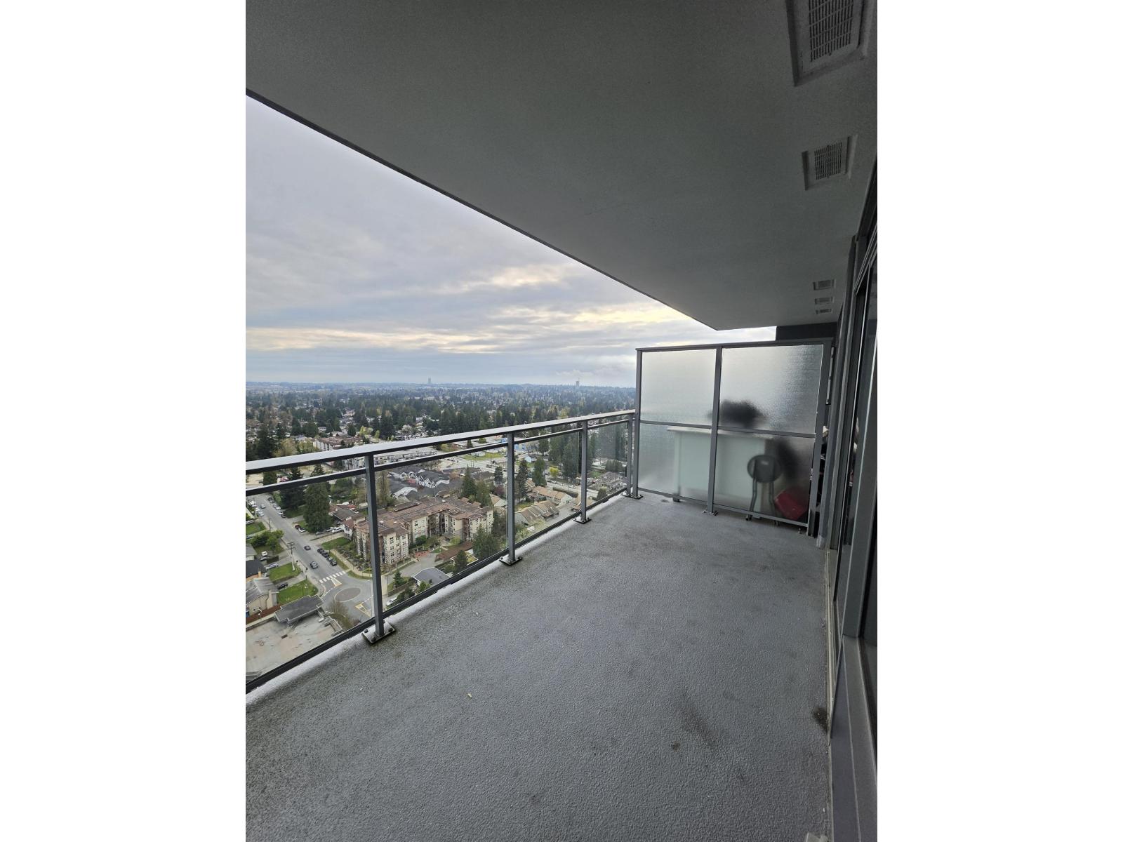 3008 13308 Central Avenue, Surrey, British Columbia  V3T 0M4 - Photo 4 - R3099553