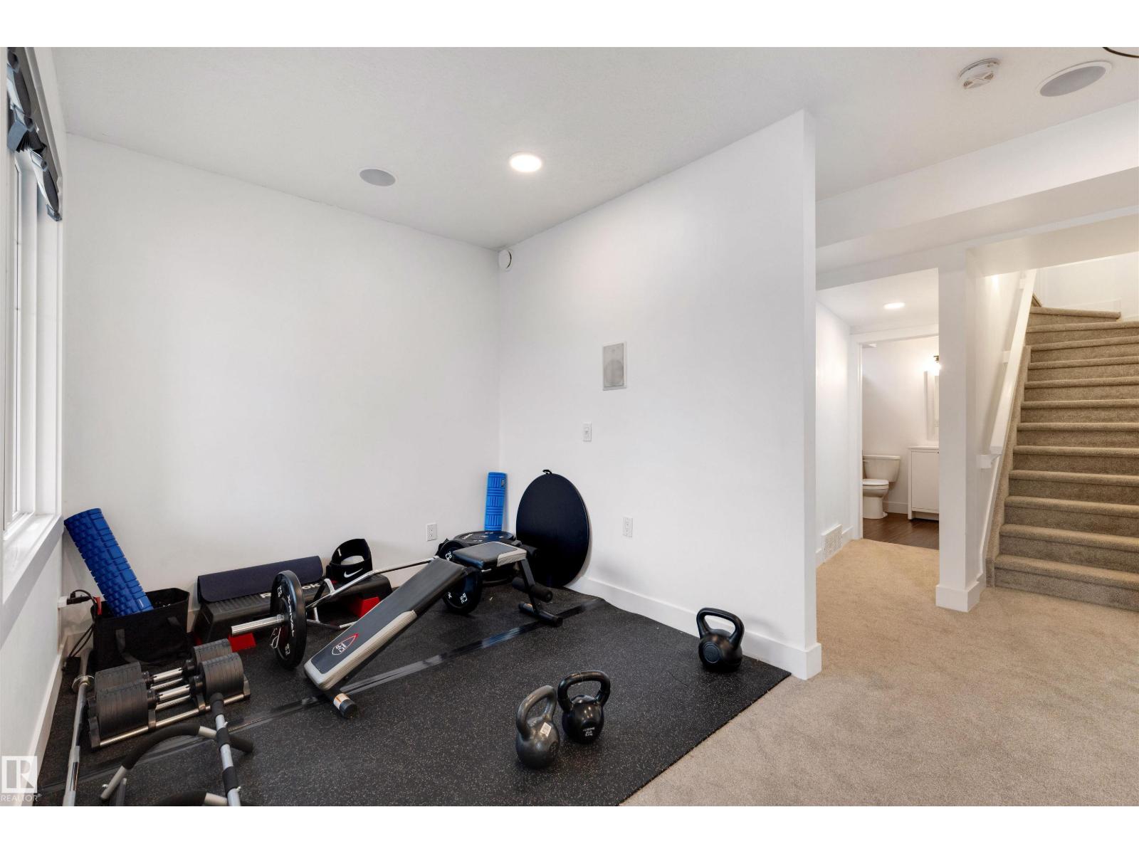 1322 Malone Pl Nw, Edmonton, Alberta  T6R 0G6 - Photo 20 - E4482503