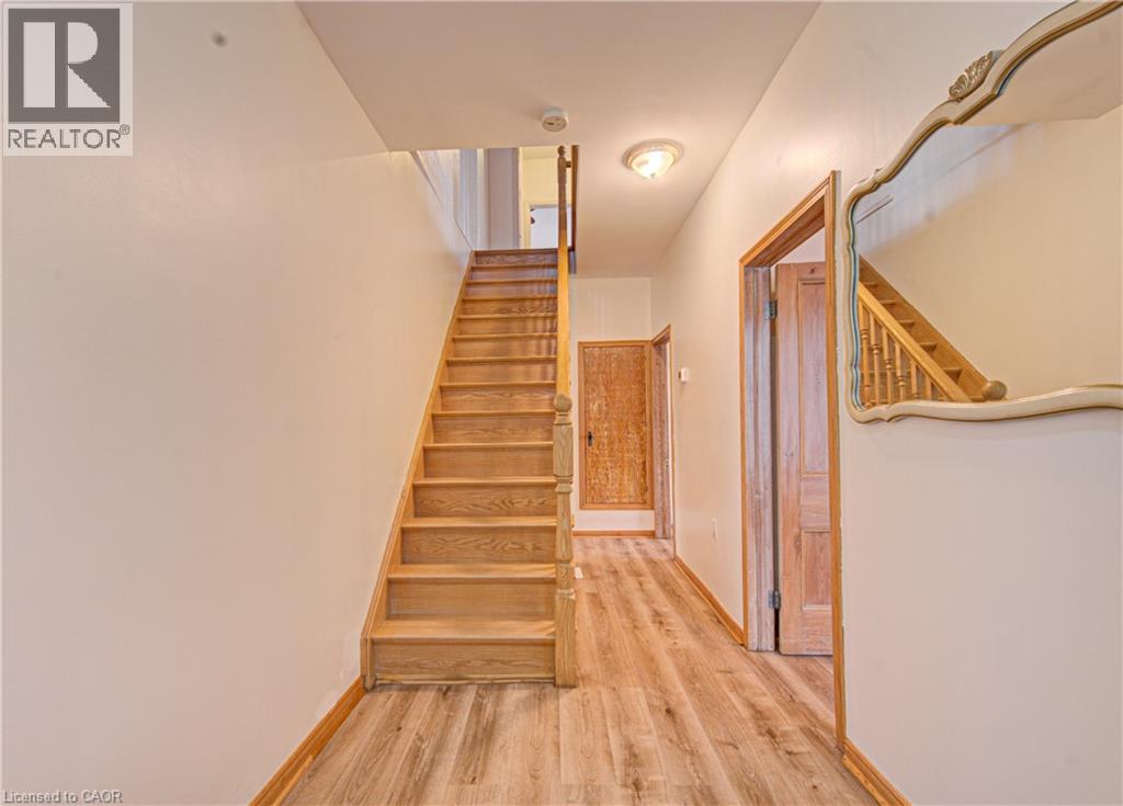 18 Kay Street, Cambridge, Ontario  N1S 2T6 - Photo 15 - 40821351