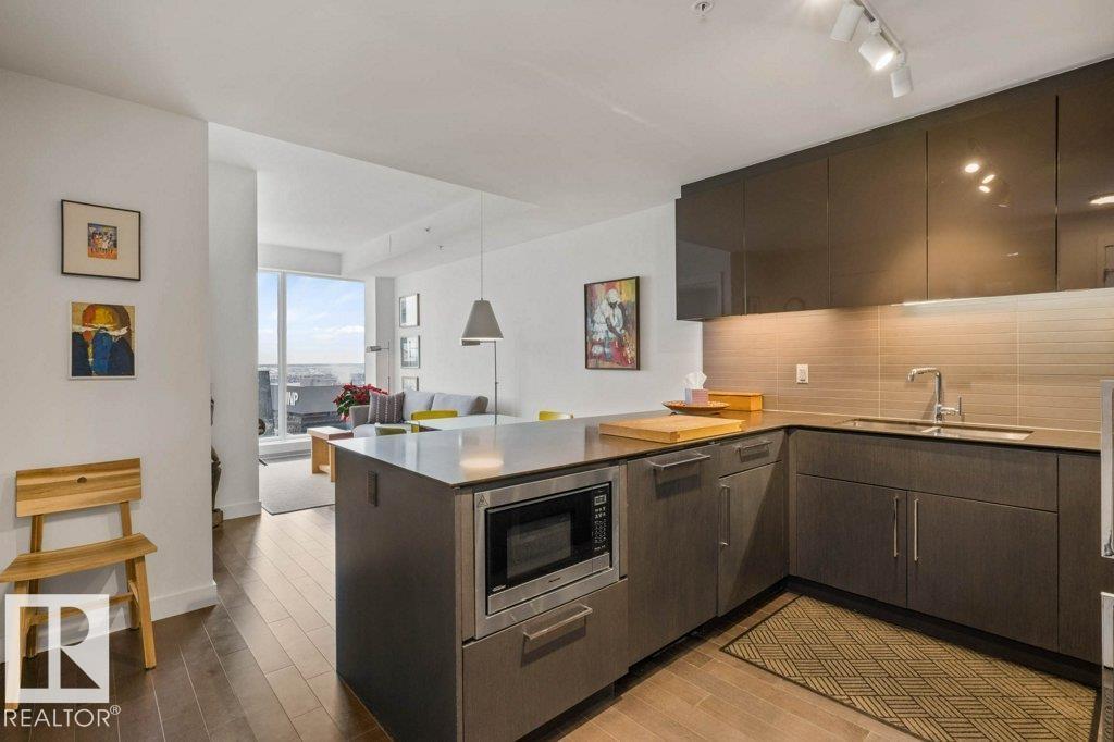 #3606 10360 102 St Nw, Edmonton, Alberta  T5J 0K6 - Photo 3 - E4482505