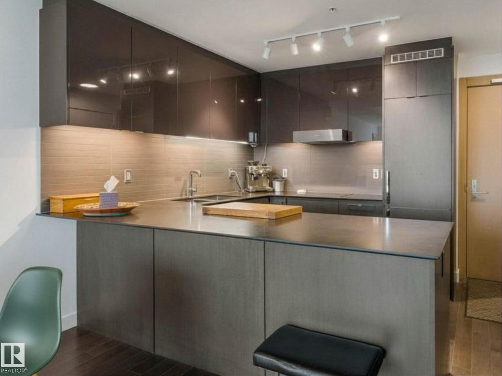 #3606 10360 102 St Nw, Edmonton, Alberta  T5J 0K6 - Photo 6 - E4482505