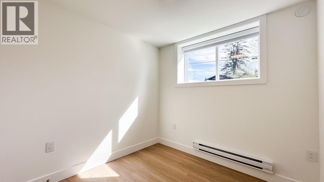 4265 Macdonald Avenue, Burnaby, British Columbia  V5G 4V9 - Photo 32 - R3112167