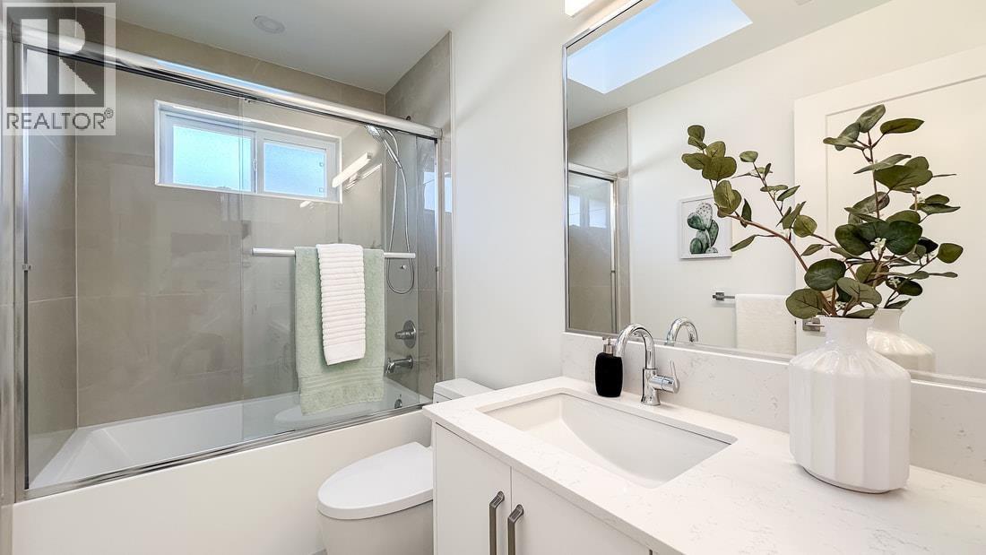 4265 Macdonald Avenue, Burnaby, British Columbia  V5G 4V9 - Photo 26 - R3112167