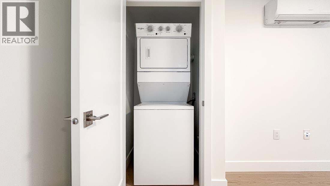 4265 Macdonald Avenue, Burnaby, British Columbia  V5G 4V9 - Photo 37 - R3112167