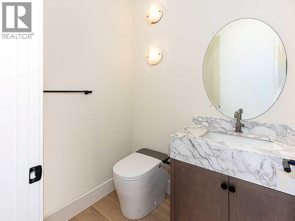 15 42 Street Sw, Calgary, Alberta  T3C 1Y2 - Photo 23 - A2276766