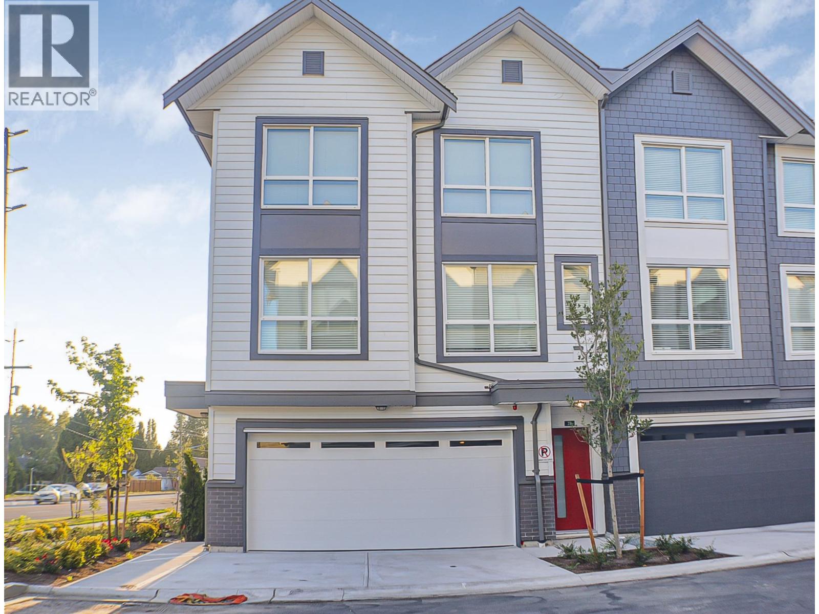 20 23785 DEWDNEY TRUNK ROAD, Maple Ridge, British Columbia