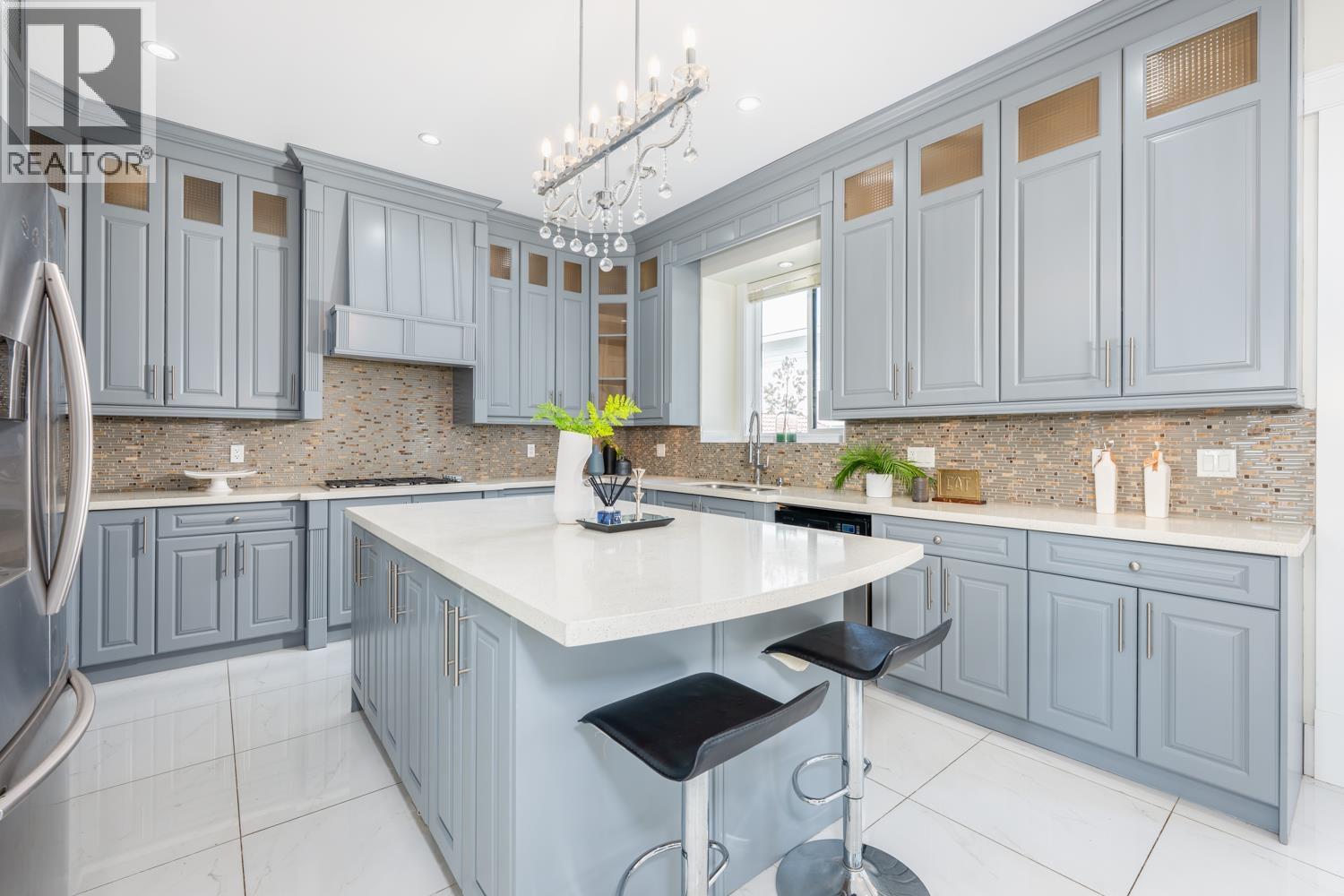 4215 Watling Street, Burnaby, British Columbia  V5J 1V4 - Photo 12 - R3111451