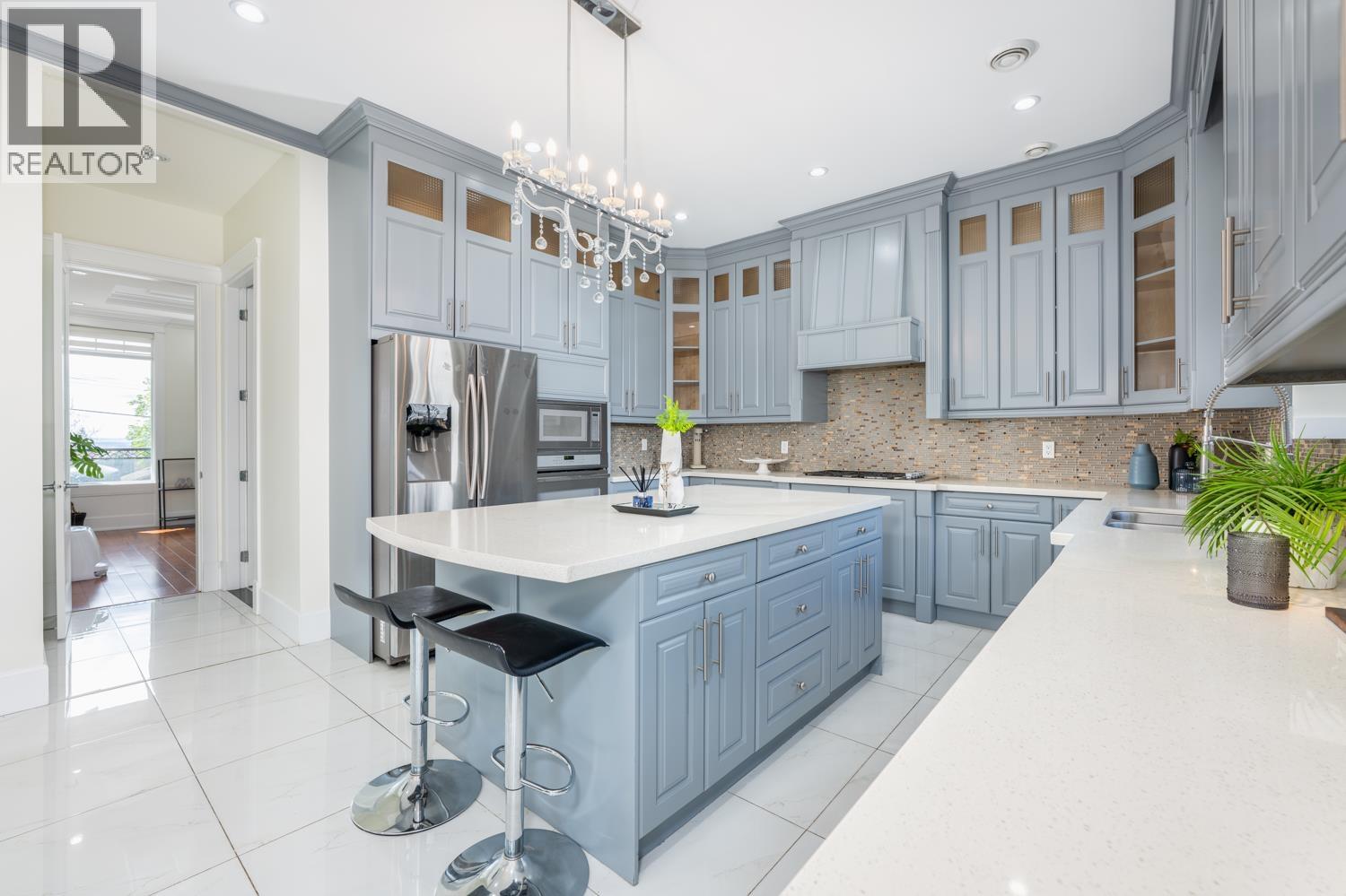 4215 Watling Street, Burnaby, British Columbia  V5J 1V4 - Photo 13 - R3111451