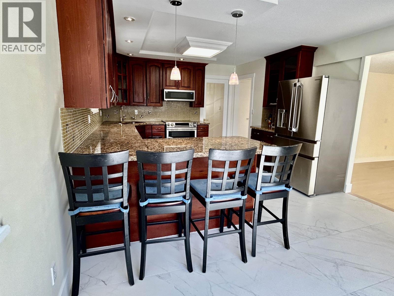 1544 W 68th Avenue, Vancouver, British Columbia  V6P 2V5 - Photo 6 - R3111806