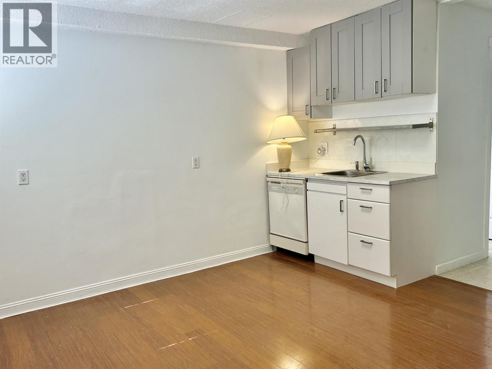 1544 W 68th Avenue, Vancouver, British Columbia  V6P 2V5 - Photo 23 - R3111806