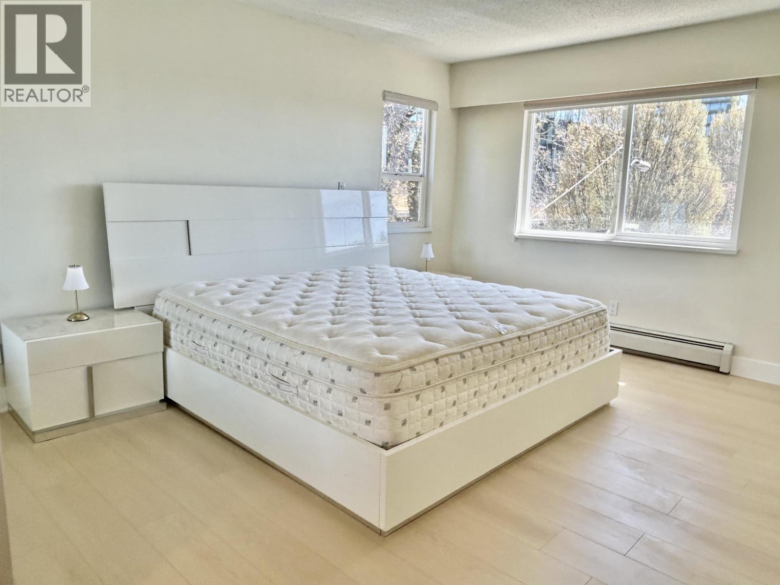 1544 W 68th Avenue, Vancouver, British Columbia  V6P 2V5 - Photo 11 - R3111806