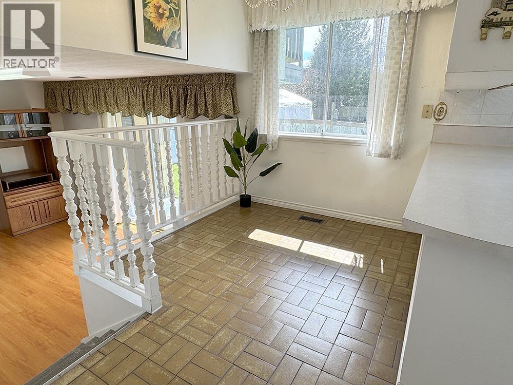 10844 Springmont Gate, Richmond, British Columbia  V7E 1Y4 - Photo 14 - R3110705