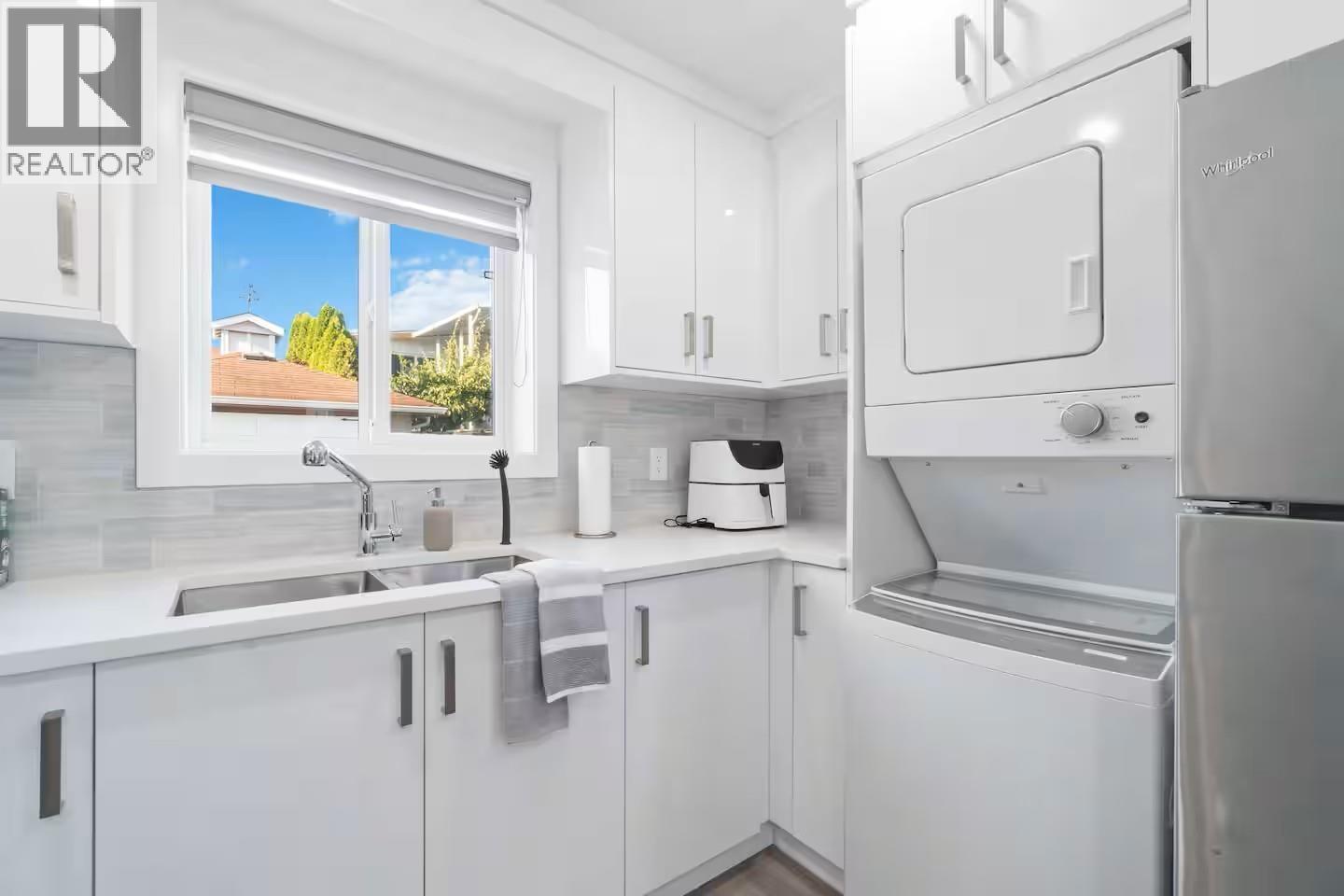 2984 Kitchener Street, Vancouver, British Columbia  V5K 3E5 - Photo 19 - R3111994