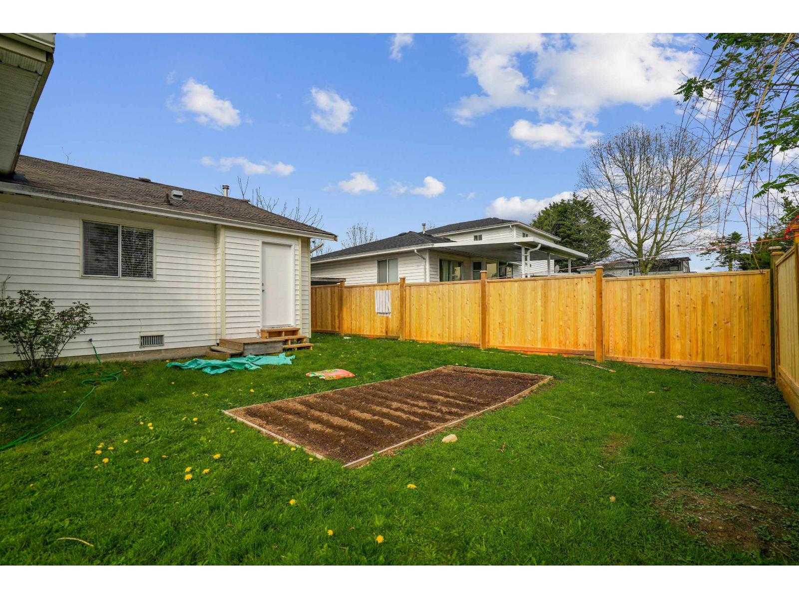 7387 123 Street, Surrey, British Columbia  V3W 5S3 - Photo 5 - R3112162