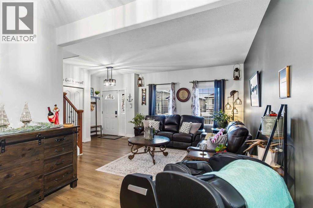 128 Saline Creek Way, Fort Mcmurray, Alberta  T9K 2V6 - Photo 12 - A2287280