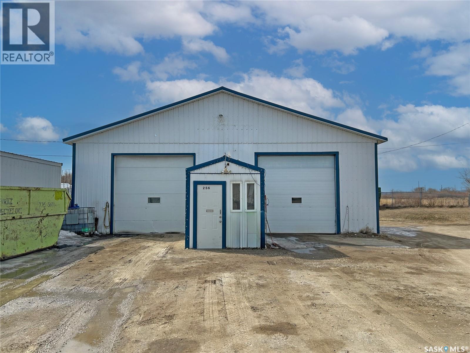 256 Boundary Avenue N, Fort Qu'appelle, Saskatchewan  S0G 1S0 - Photo 1 - SK032941