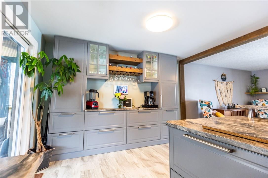 25 Goodman Avenue, Espanola, Ontario  P5E 1A5 - Photo 12 - 2127128