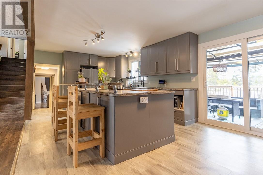 25 Goodman Avenue, Espanola, Ontario  P5E 1A5 - Photo 14 - 2127128