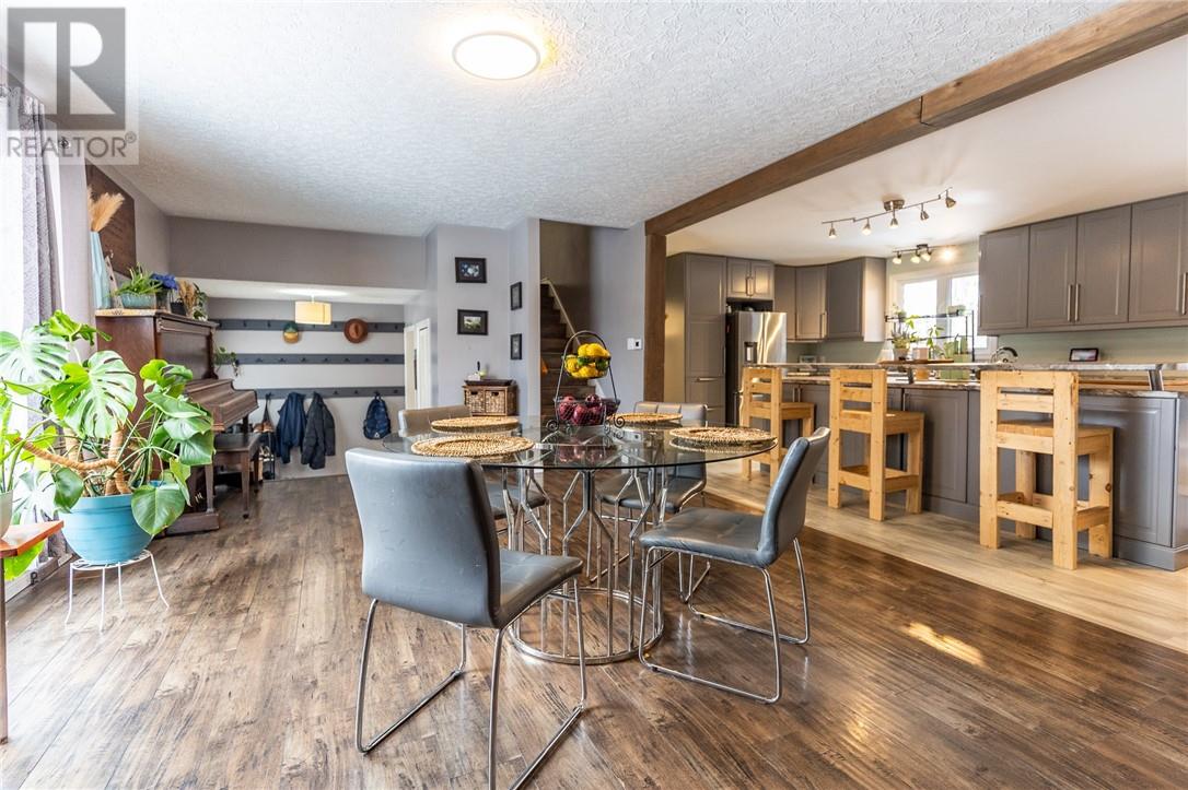 25 Goodman Avenue, Espanola, Ontario  P5E 1A5 - Photo 7 - 2127128