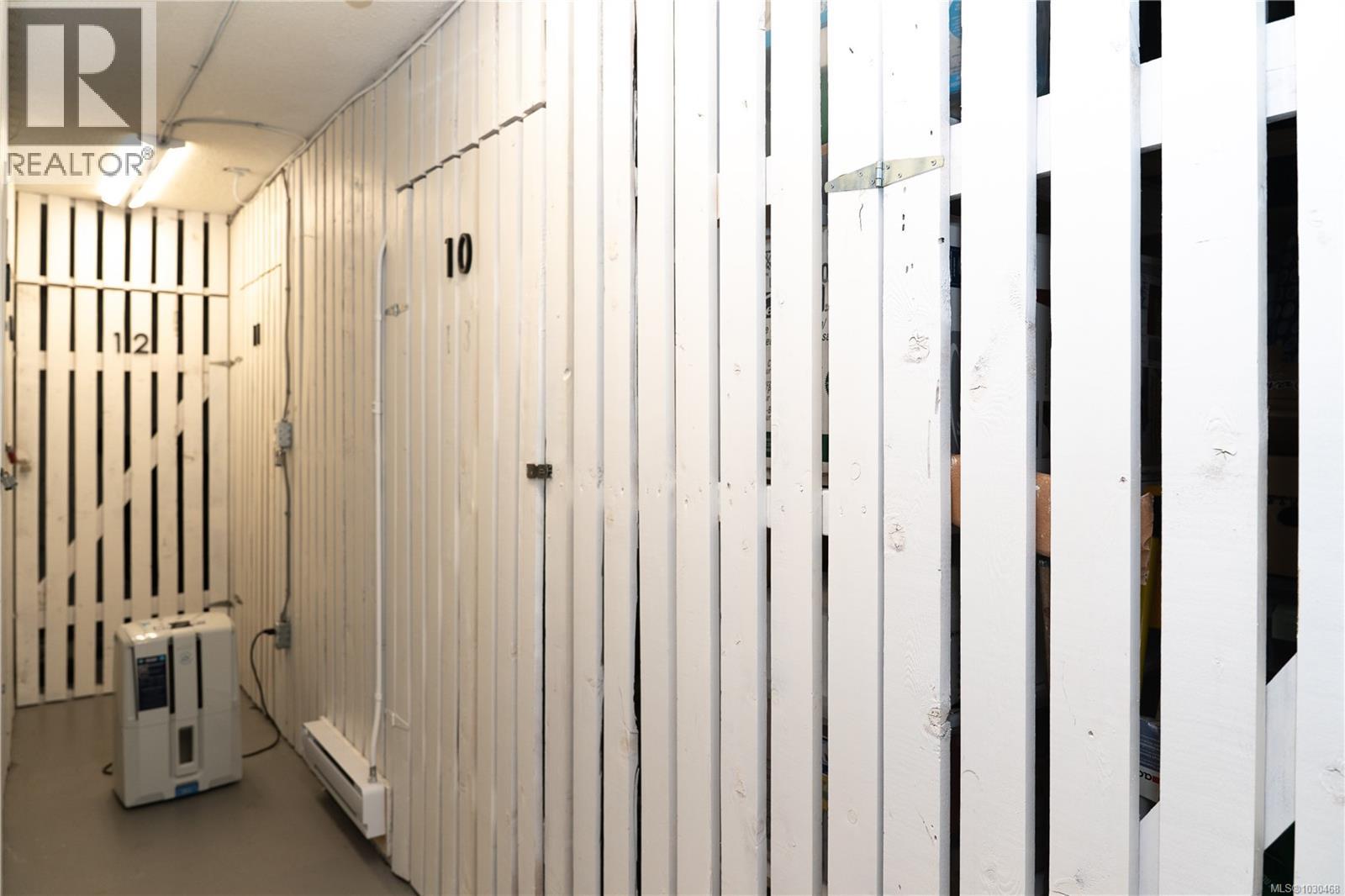 404 614 Fernhill Pl, Esquimalt, British Columbia  V9A 4Z1 - Photo 31 - 1030468