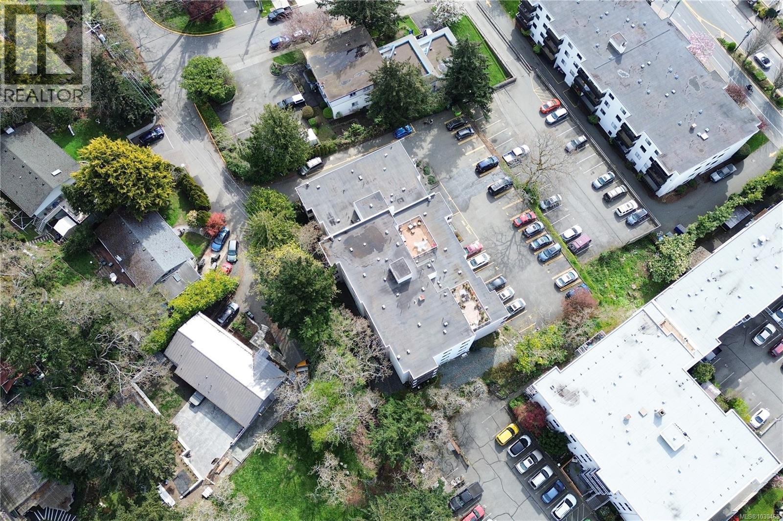 404 614 Fernhill Pl, Esquimalt, British Columbia  V9A 4Z1 - Photo 44 - 1030468