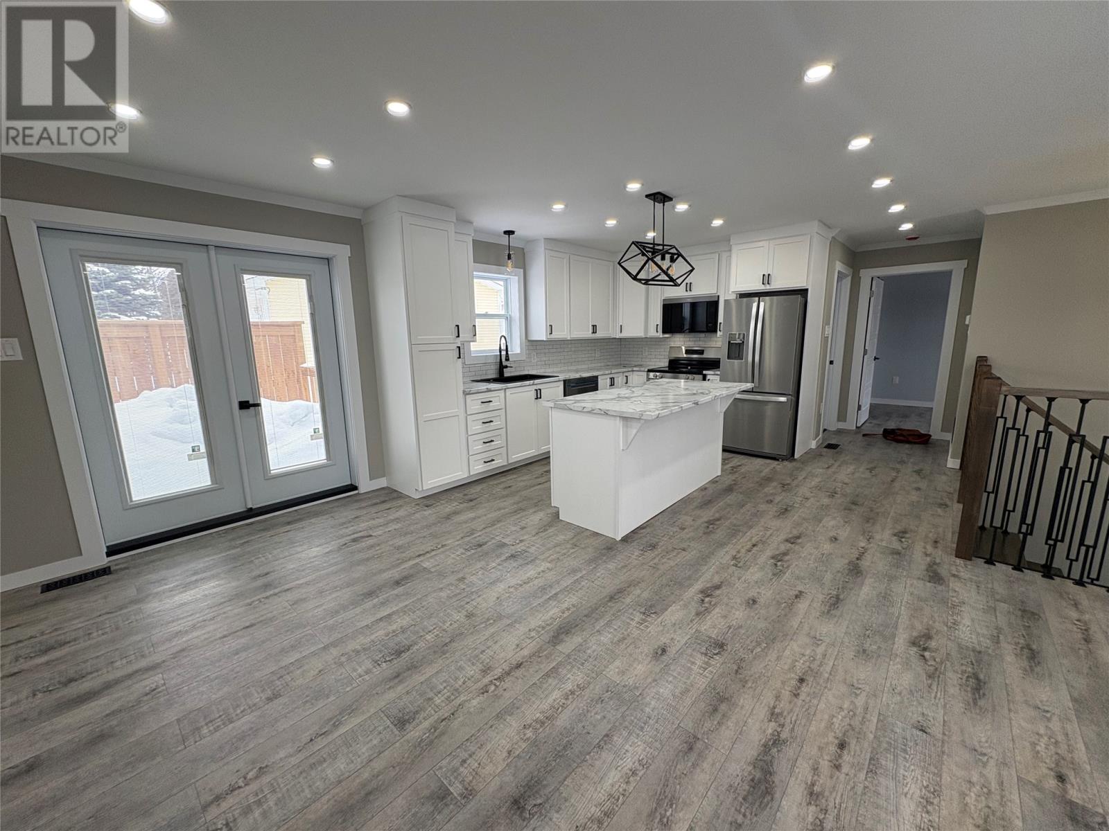 33 King Street, Grand Falls-Windsor, Newfoundland & Labrador  A2B 1H8 - Photo 2 - 1294715