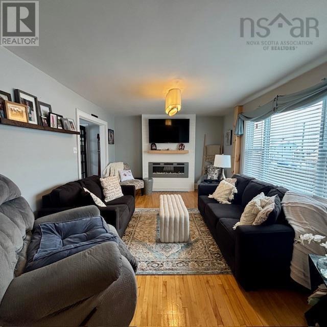 633 King Street, New Waterford, Nova Scotia  B1H 3Z2 - Photo 15 - 202606265