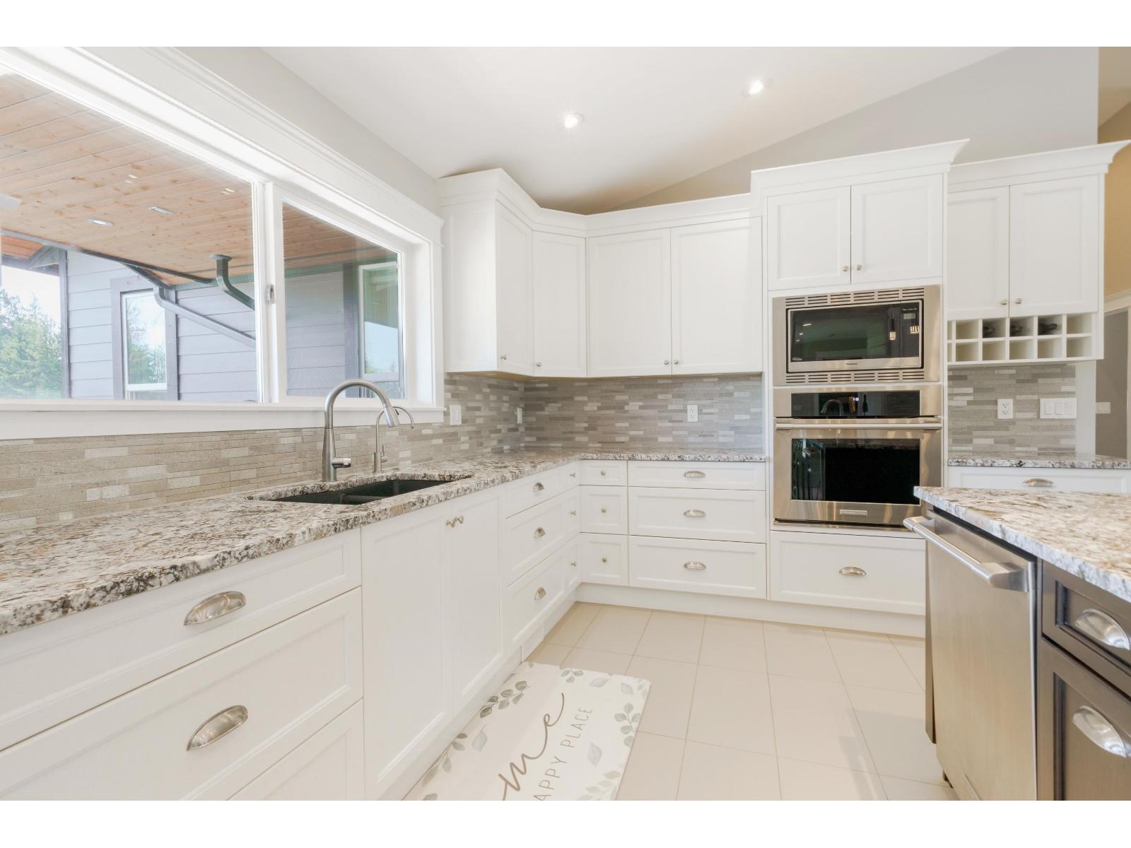 26258 60 Avenue, Langley, British Columbia V4W 1L2 - Photo 5 - R3112249