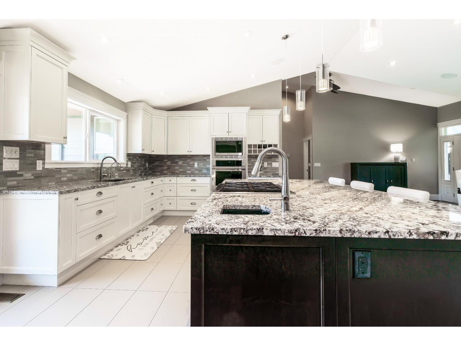 26258 60 Avenue, Langley, British Columbia V4W 1L2 - Photo 7 - R3112249