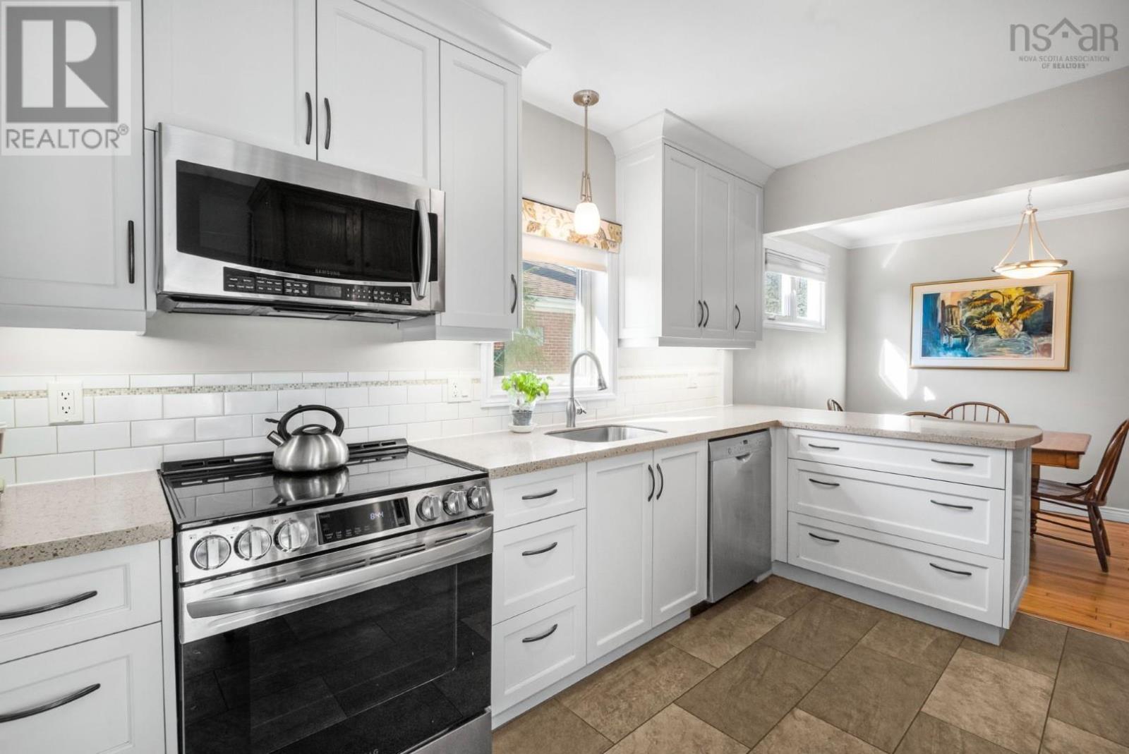 3119 Ashburn Avenue, Halifax, Nova Scotia  B3L 4B8 - Photo 12 - 202607029