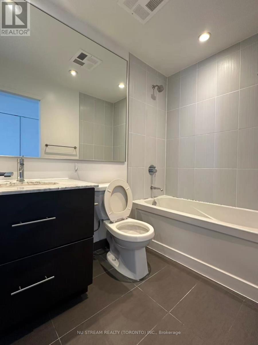 1808 - 170 Fort York Boulevard, Toronto, Ontario  M5V 0E6 - Photo 12 - C12962392