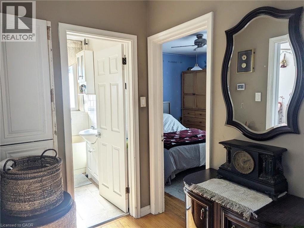 35 Marcia Avenue, Toronto, Ontario  M6B 2Y6 - Photo 10 - 40820951