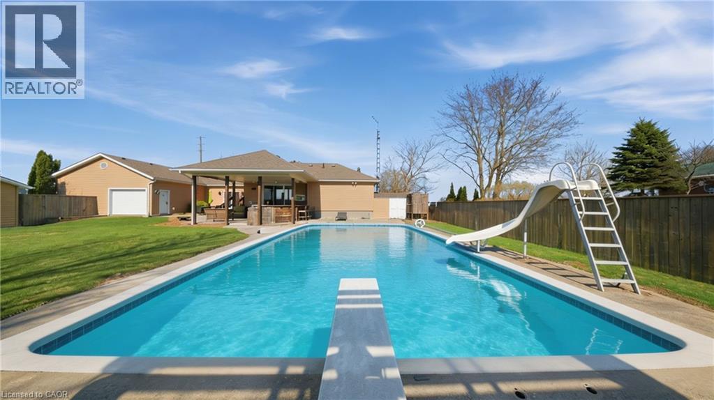 322 Hillcrest Road, Simcoe, Ontario  N3Y 4K1 - Photo 4 - 40820158