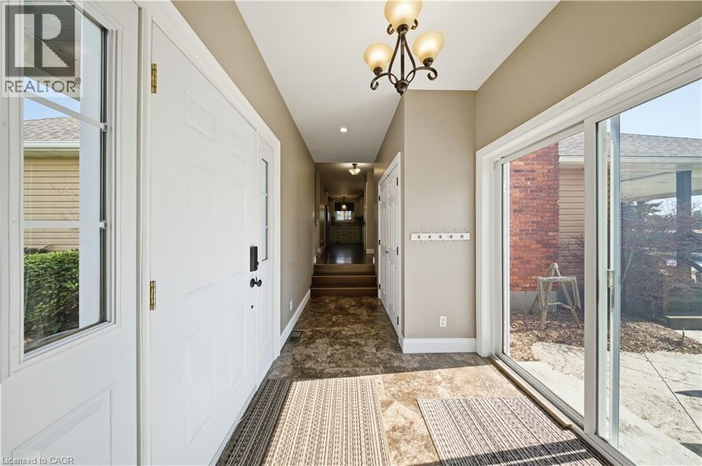 322 Hillcrest Road, Simcoe, Ontario  N3Y 4K1 - Photo 5 - 40820158