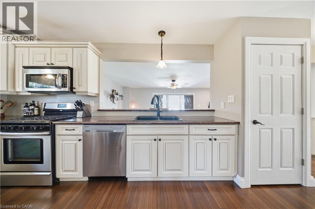 322 Hillcrest Road, Simcoe, Ontario  N3Y 4K1 - Photo 6 - 40820158