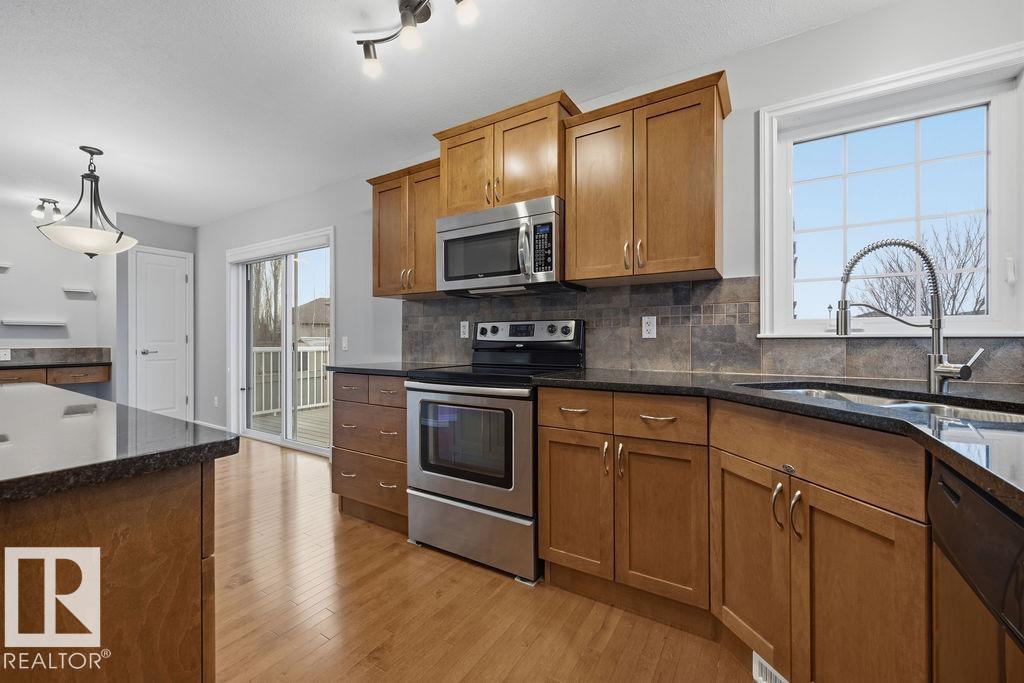 24 Sweetberry Cv, Leduc, Alberta  T9E 0L6 - Photo 10 - E4482513