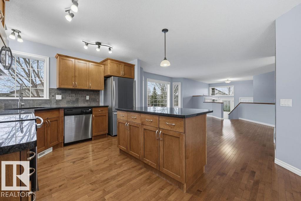 24 Sweetberry Cv, Leduc, Alberta  T9E 0L6 - Photo 12 - E4482513