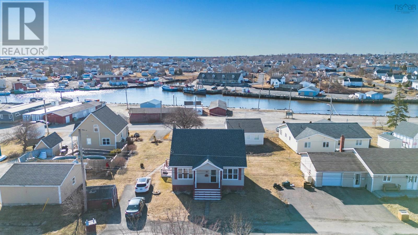 50 Duncan Street, Glace Bay, Nova Scotia  B1A 2L6 - Photo 2 - 202607541