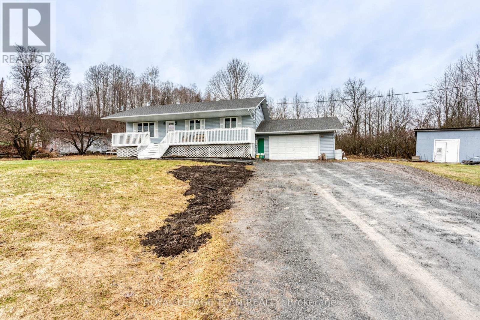 1255 Old Perth Road, Mississippi Mills, Ontario  K0A 1A0 - Photo 2 - X13005062