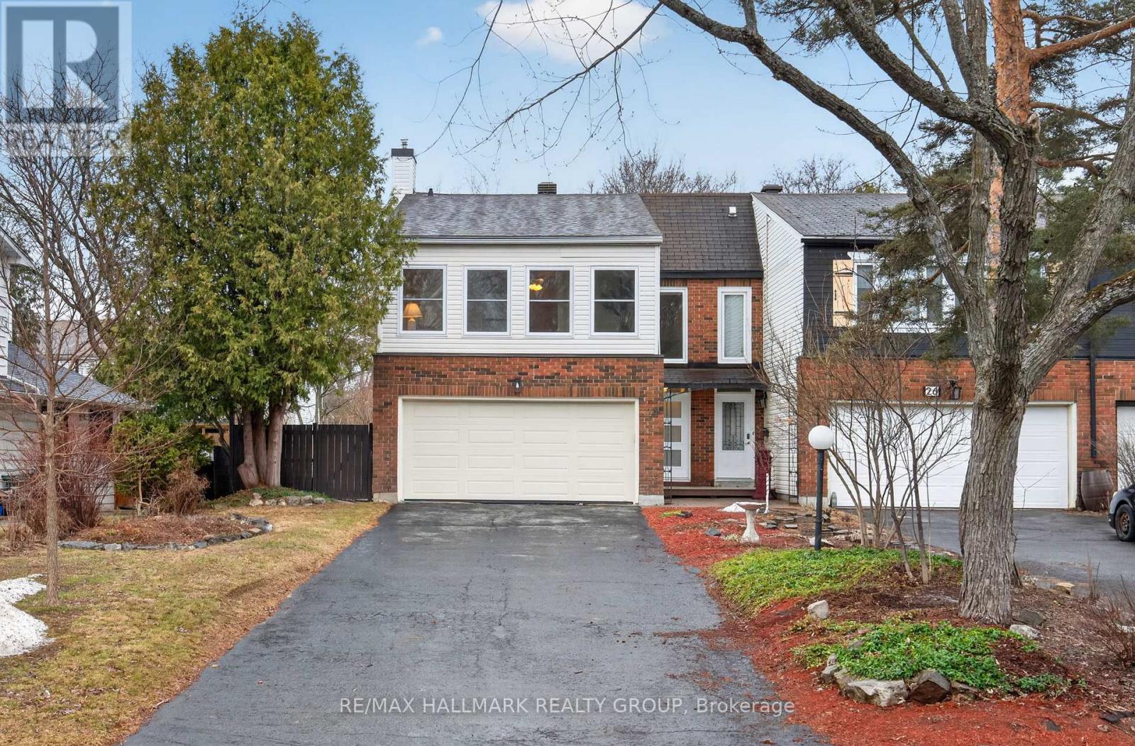 24 Hobart Crescent, Ottawa, Ontario  K2H 5S4 - Photo 1 - X13005076