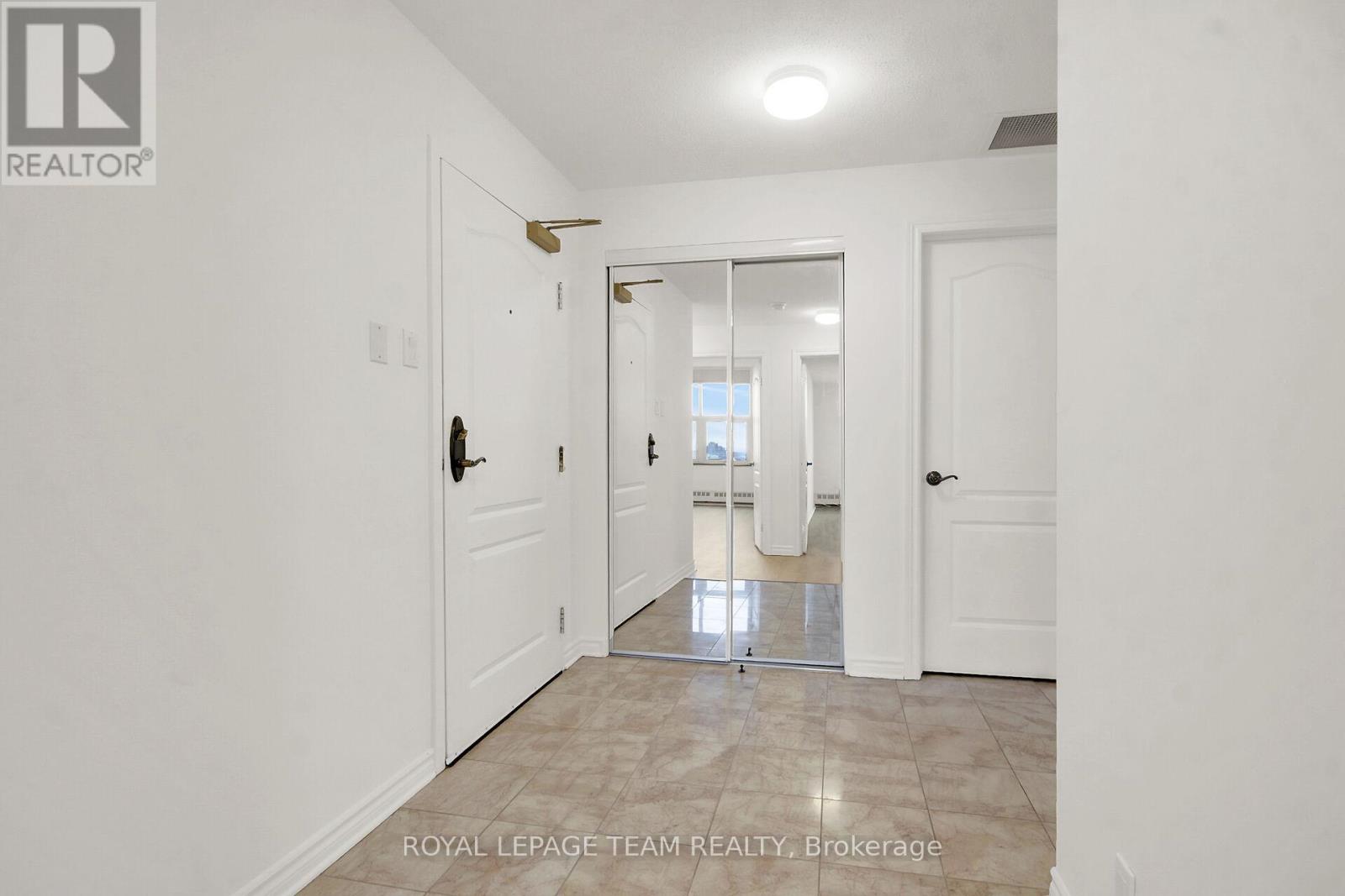 1104 - 131 Wurtemburg Street, Ottawa, Ontario  K1N 1J2 - Photo 9 - X13005082