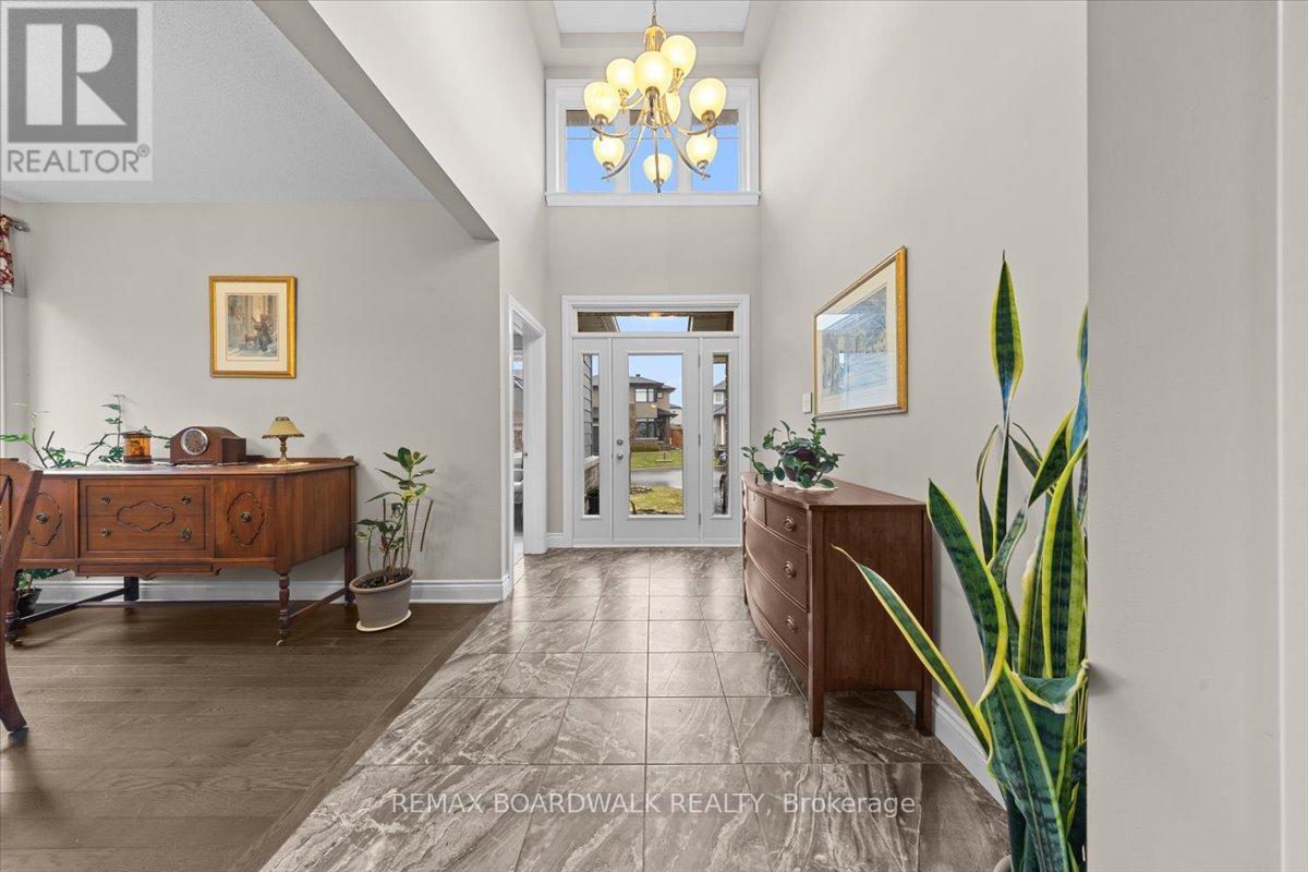 279 Sceptre Way, Ottawa, Ontario  K2V 0C6 - Photo 4 - X13005086