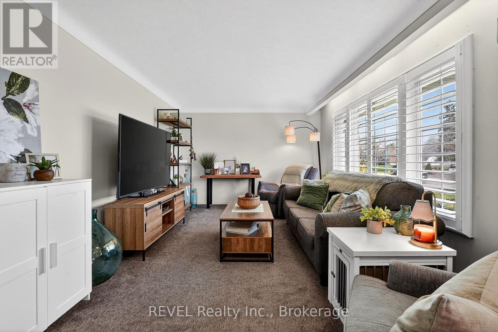 11 Tamarack Street, Welland, Ontario  L3C 4X6 - Photo 8 - X13005080