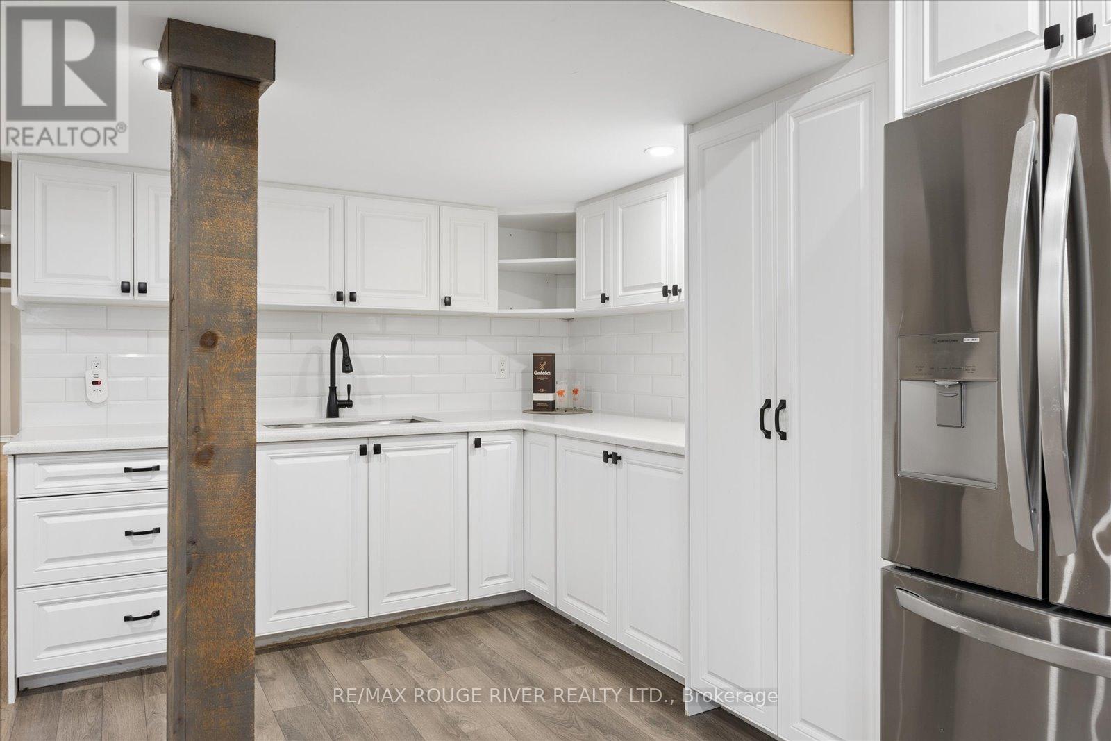 9 Elder Crescent, Whitby, Ontario L1M 2H5 - Photo 34 - E13005098