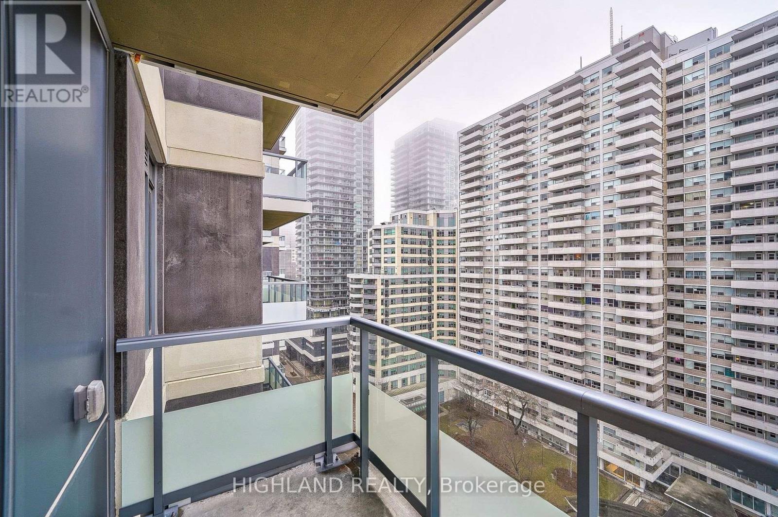 1612 - 50 Dunfield Avenue, Toronto, Ontario  M4S 0E4 - Photo 12 - C13005016